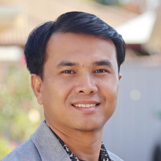 Dr. Zamzami Zainuddin